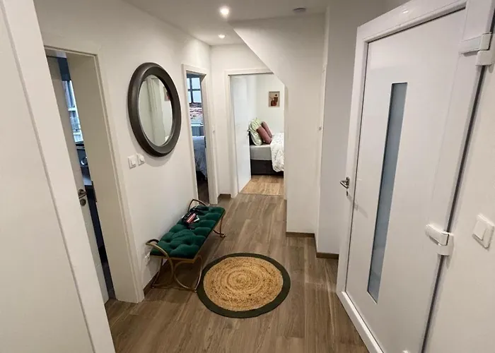 Cosy Jalila 아파트